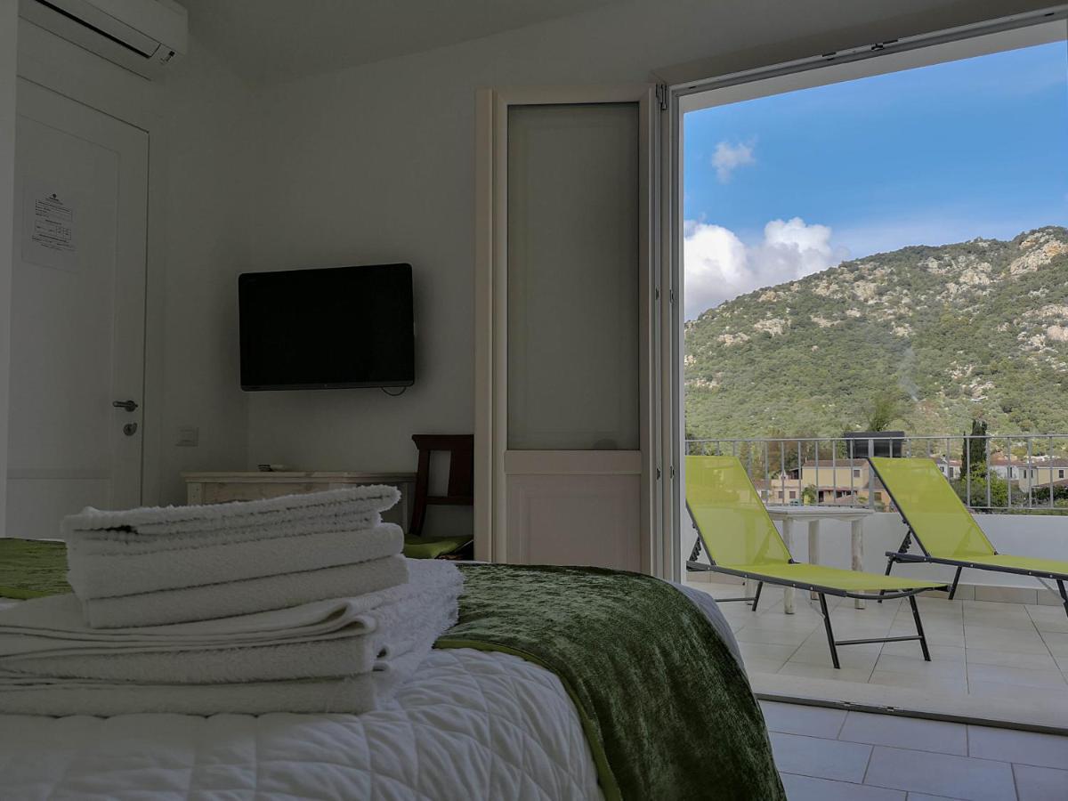 B&B Limone San Teodoro  Eksteriør billede