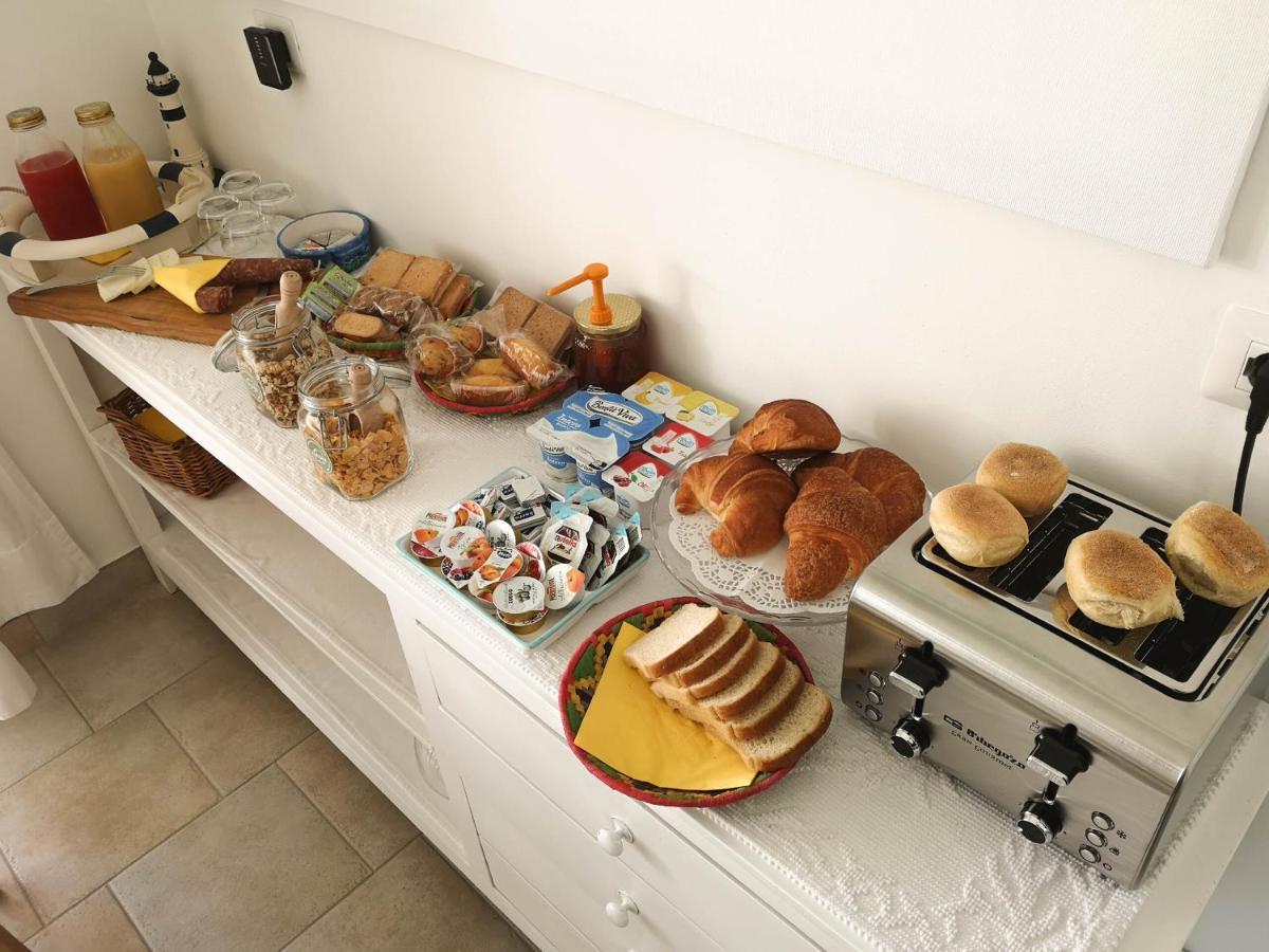 B&B Limone San Teodoro  Eksteriør billede