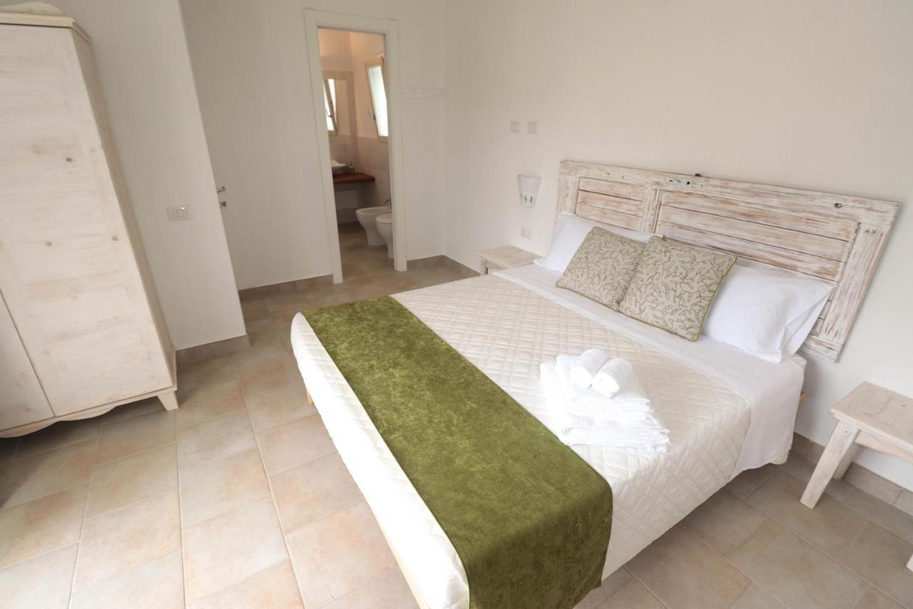 B&B Limone San Teodoro  Eksteriør billede